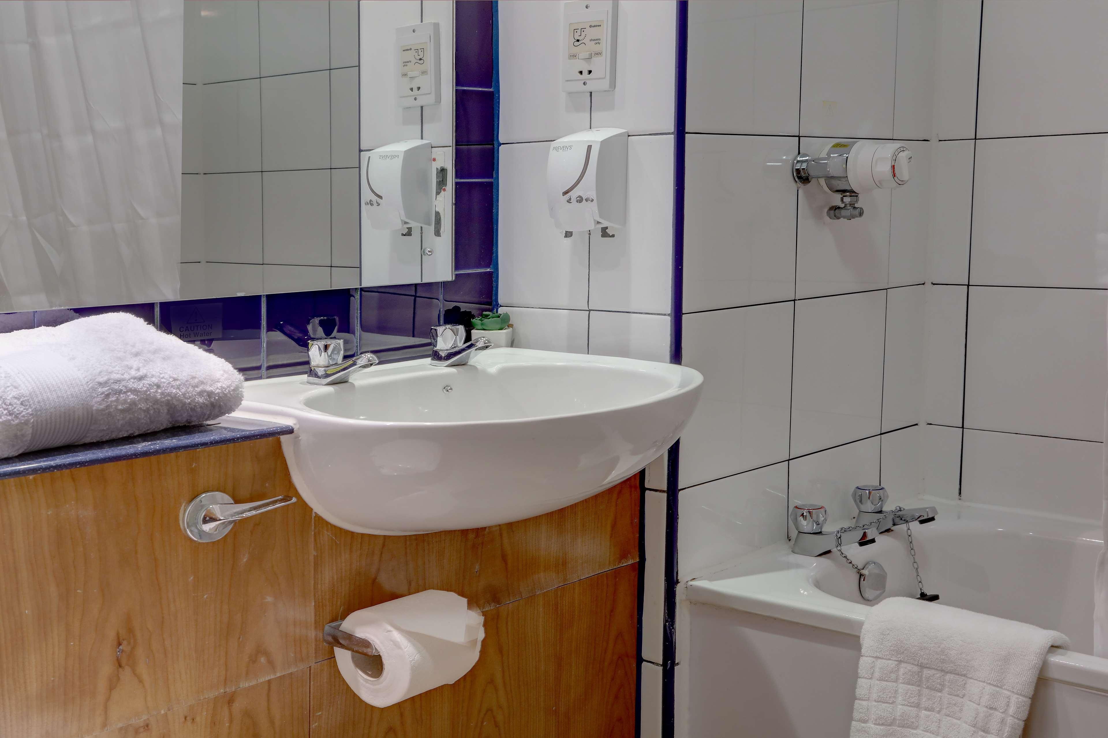 Plaza Chorley; Sure Hotel Collection By Best Western Chorley  Exterior foto